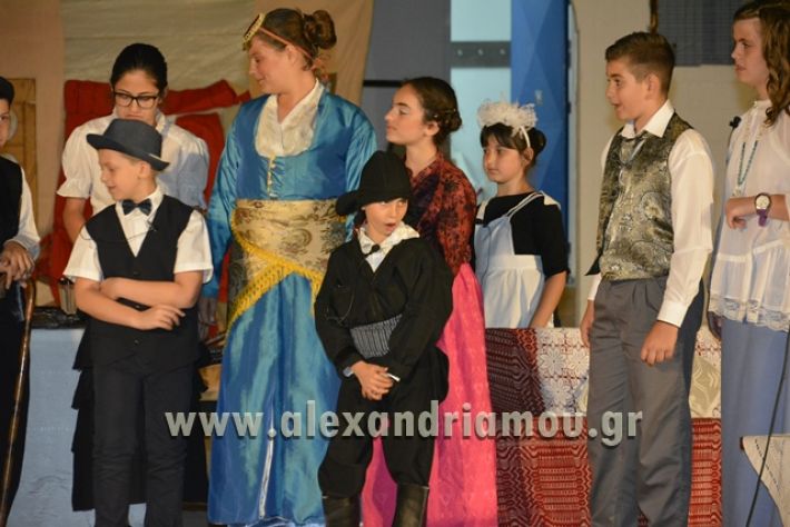 alexandriamou_theatrompompires2017_smyrni1075