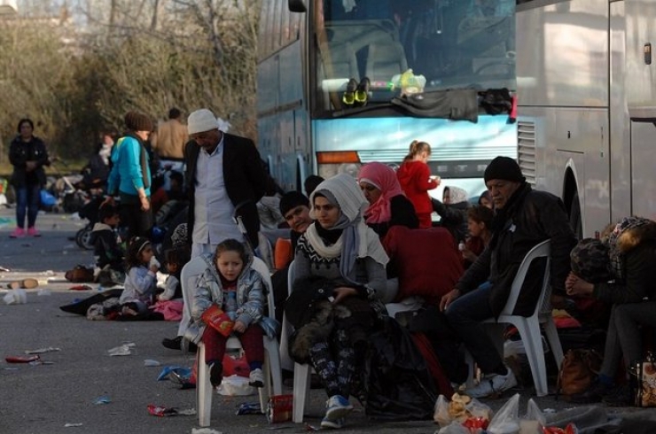 Συλλογή ειδών πρώτης ανάγκης για τους πρόσφυγες στα ΣΕΑ Πλατάνου