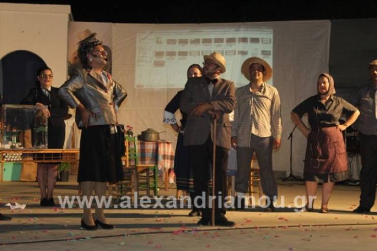 Δείτε σε βίντεο την παράσταση του Δημήτρη Σαμαρά &quot;ικλουγιές γιέντι&quot; στο Αμφιθέατρο Αλεξάνδρειας