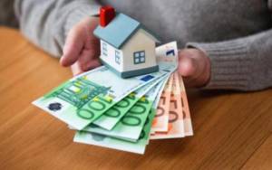 Επίδομα στέγασης: Μέχρι 210 ευρώ το μήνα – Δικαιούχοι και προϋποθέσεις