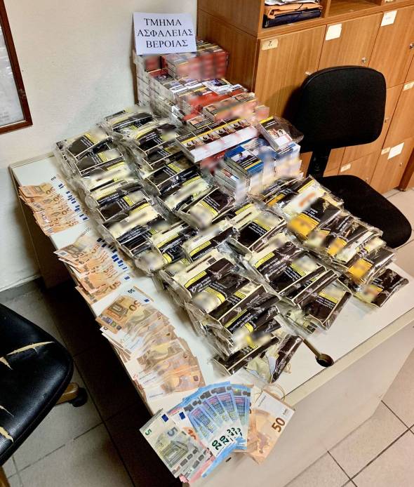 Σύλληψη για κατοχή και πώληση καπνικών προϊόντων στη Βέροια