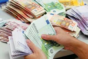Έρχεται ο θεσμός των μικροπιστώσεων - Δάνεια έως 25.000 ευρώ σε ανέργους, επαγγελματίες και επιχειρήσεις