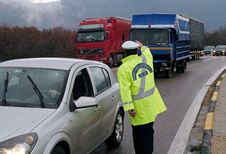 Απαγόρευση κυκλοφορίας φορτηγών αυτοκινήτων κατά τον εορτασμό της επετείου της 28ης Οκτωβρίου 2017