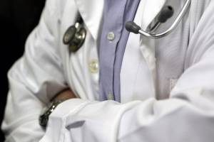 Οικογενειακός γιατρός: Τέλος ο προληπτικός έλεγχος για όσους δεν κάνουν εγγραφή