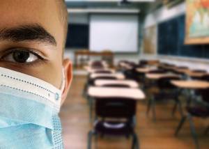 Κορονοϊός: «Όχι» στο άνοιγμα των σχολείων από τους λοιμωξιολόγους