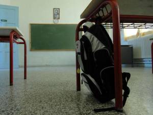 «Η τσάντα στο σχολείο» συνεχίζεται -Νέα υπουργική απόφαση