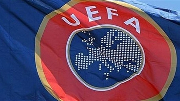UEFA: Τρεις Έλληνες για την «χρυσή» ενδεκάδα του EURO