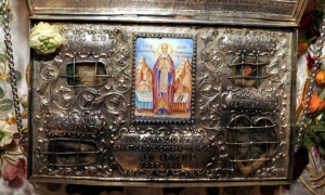 Τα Ιερά Λείψανα του Αγίου Λουκά του Ιατρού στο Καμποχώρι