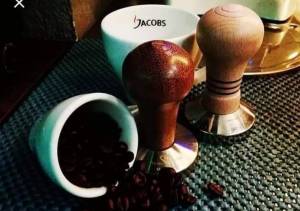 Κafeine 37: Η μοναδική γεύση του cafe Jacobs με ένα τηλεφώνημα στην πόρτα σας