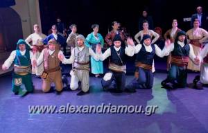 Ο Ετήσιος Χορός του Συλλόγου Ποντίων Αλεξάνδρειας με ¨αστεράτα¨ καλλιτεχνικά ονόματα