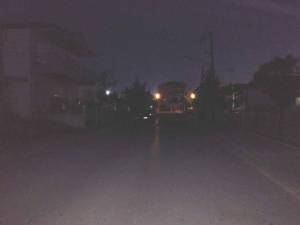Πολίτες καταγγέλουν:Πρόβλημα ηλεκτροφωτισμού στην οδό Σμύρνης για 2η συνεχόμενη νύχτα