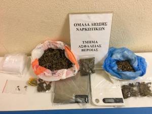 Συλλήψεις για κατοχή και διακίνηση ναρκωτικών στη Βέροια(φώτο)