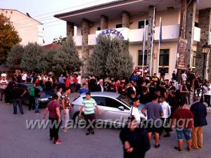 Έντονη διαμαρτυρία από κατοίκους της Αλεξάνδρειας για τα εκτεταμένα επεισόδια (φώτο-βίντεο)
