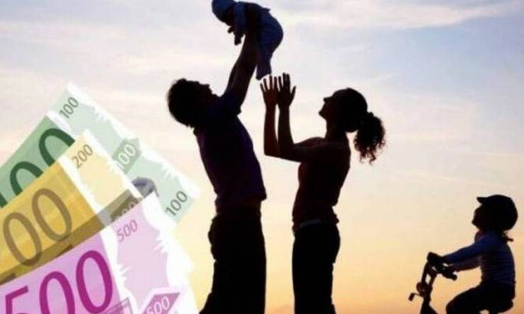 Επίδομα παιδιού: Πήρε υπογραφή η πληρωμή, πότε θα δουν χρήματα στα ATM οι δικαιούχοι