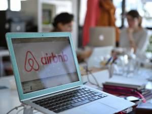 Έρχονται μέτρα για Airbnb, εξώσεις και αυξήσεις στα ενοίκια