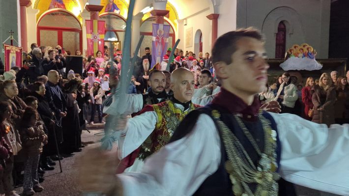 PXL_20251222_172029984