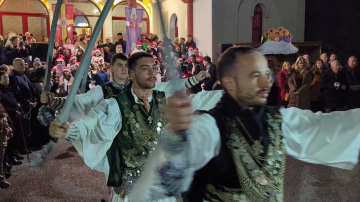 PXL_20251222_172032116