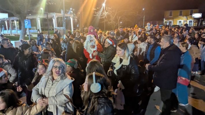 PXL_20251215_172221198