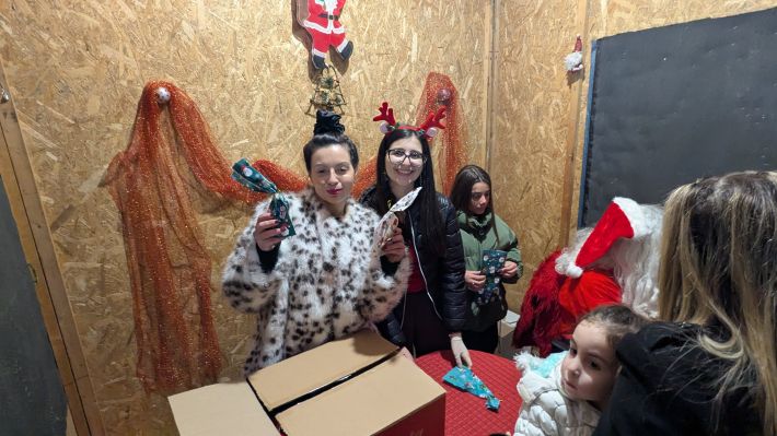 PXL_20251215_175804889