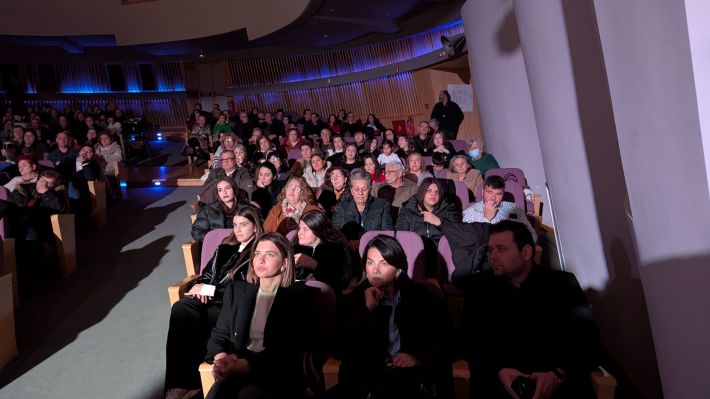 PXL_20260124_175853850.MP