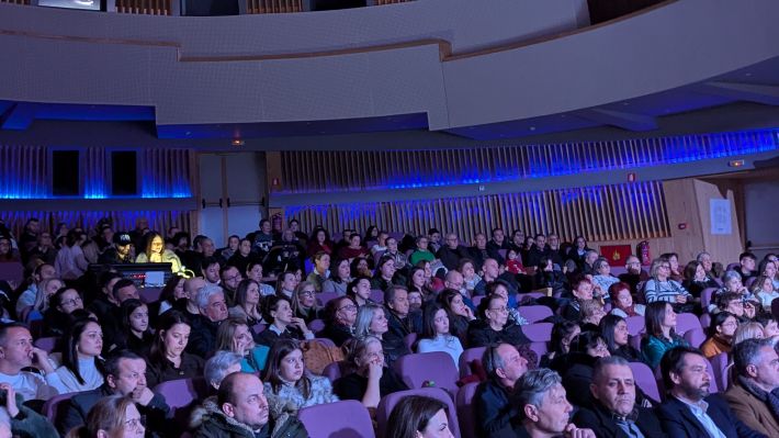 PXL_20260124_180044340.MP