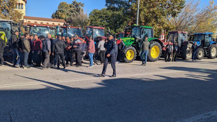 PXL_20251114_074941688