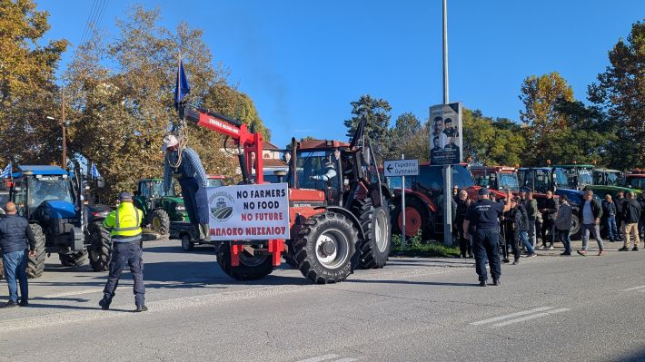 PXL_20251114_075353613