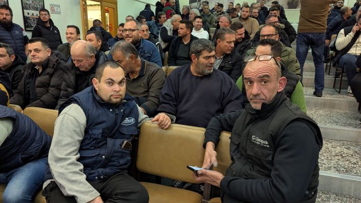 PXL_20251128_164533299.MP