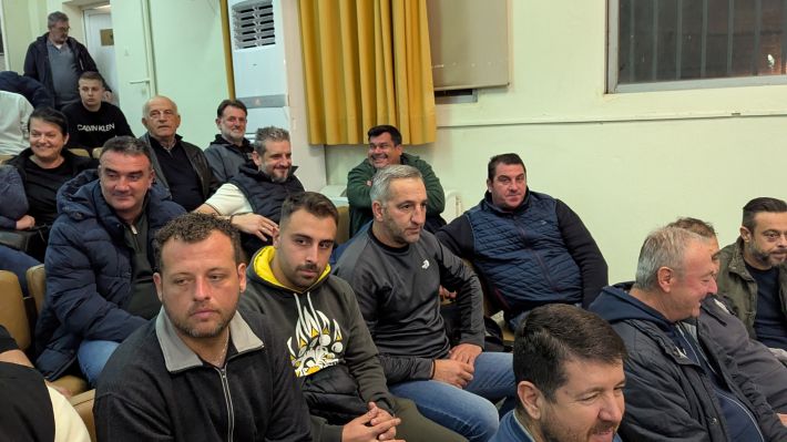 PXL_20251128_164629060