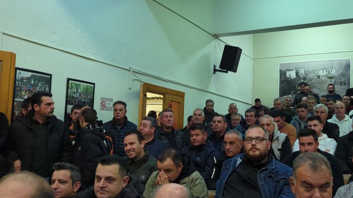 PXL_20251128_165809805