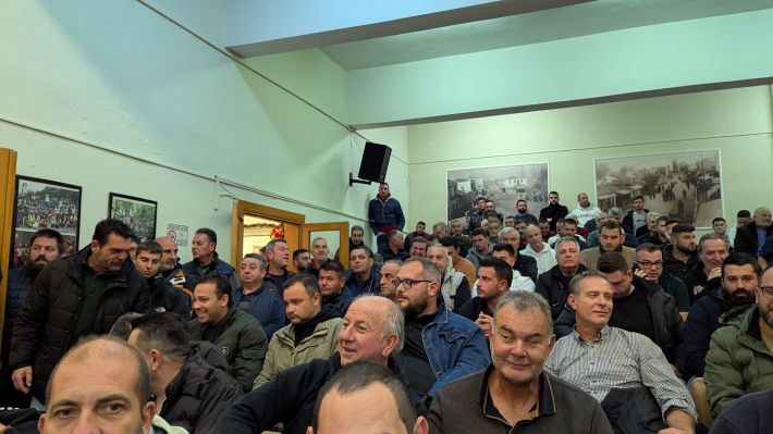 PXL_20251128_165841147.MP