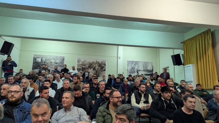 PXL_20251128_165845320