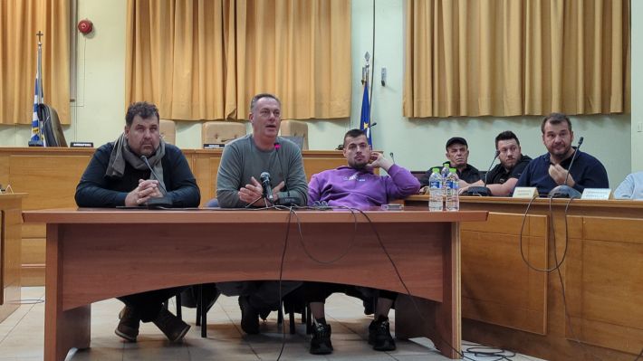 PXL_20251128_170152082