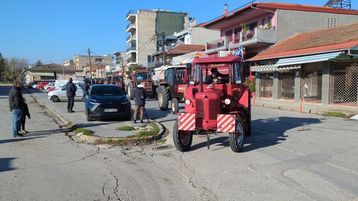 PXL_20251130_083710386