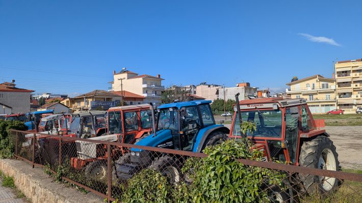 PXL_20251130_092606805.MP