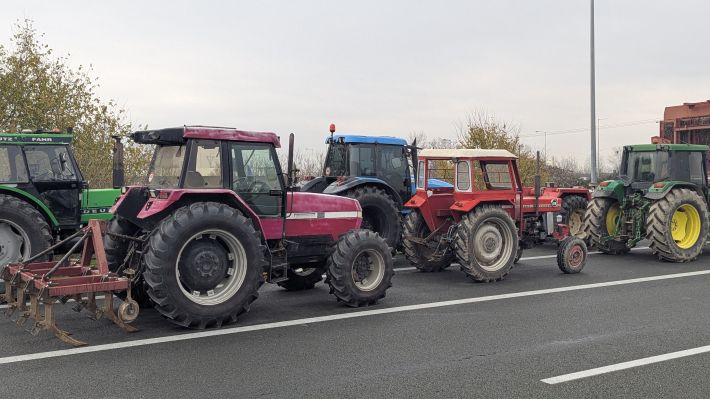 PXL_20251203_092345690.PORTRAIT.ORIGINAL