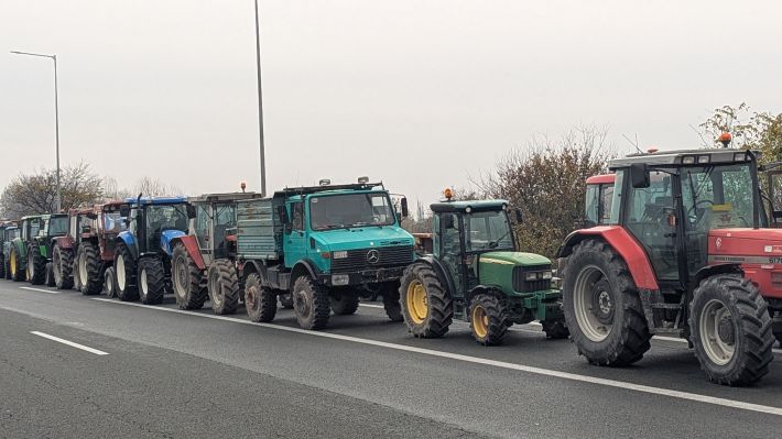 PXL_20251203_092355131.PORTRAIT.ORIGINAL