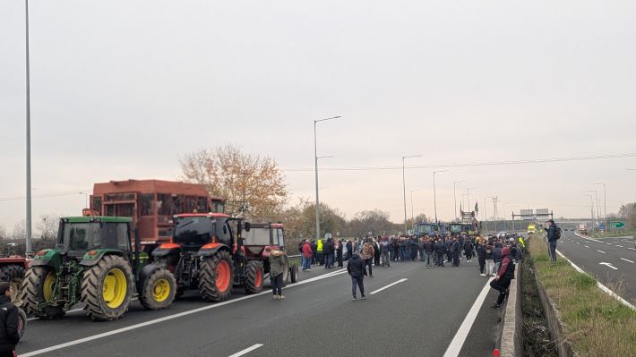 PXL_20251203_092401968.PORTRAIT