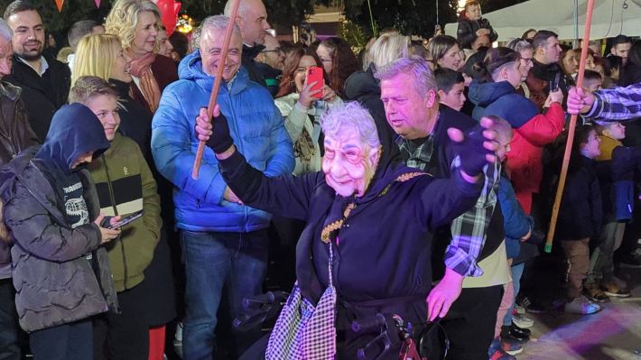 PXL_20260222_182415364