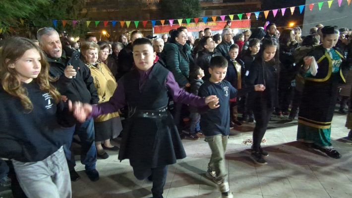 PXL_20260222_182745432