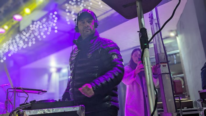 PXL_20251208_182046509.PORTRAIT