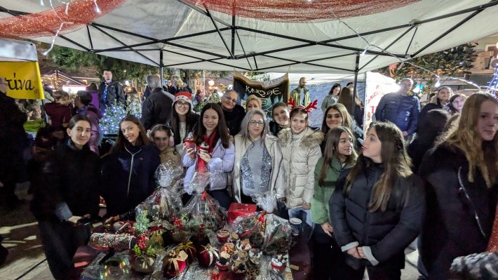 PXL_20251208_182805547