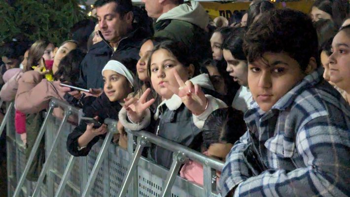 PXL_20251208_184540554