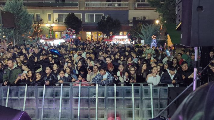 PXL_20251208_191351805