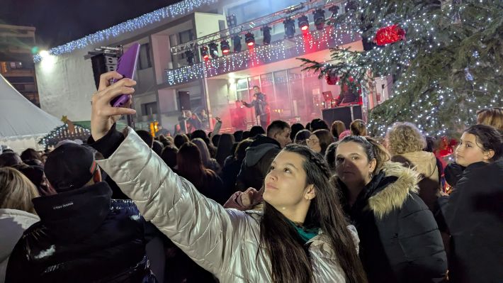 PXL_20251208_192738582.MP