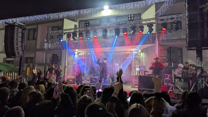 PXL_20251208_192754429.MP