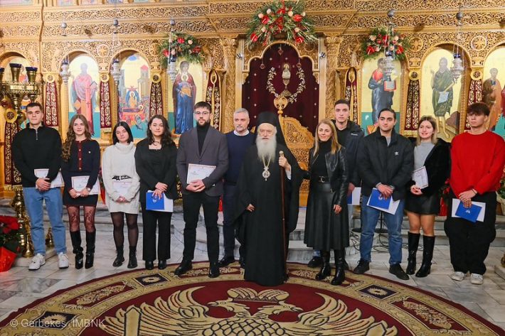 55008302171_c6e7b275cf_c