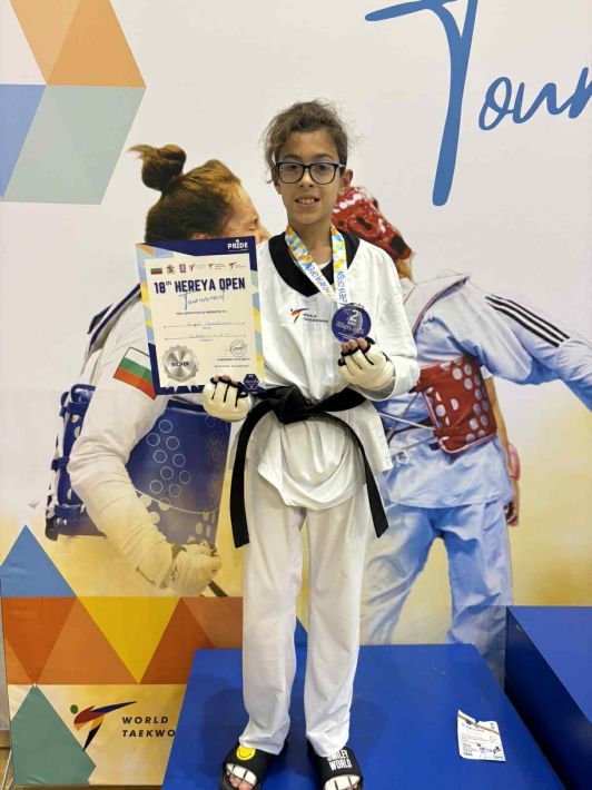 3433cf00-7dab-42f2-966e-73e9e46de2a7