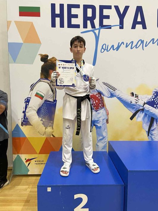 83c76929-8bf8-4ff3-ac5c-ff6ea6122e5b