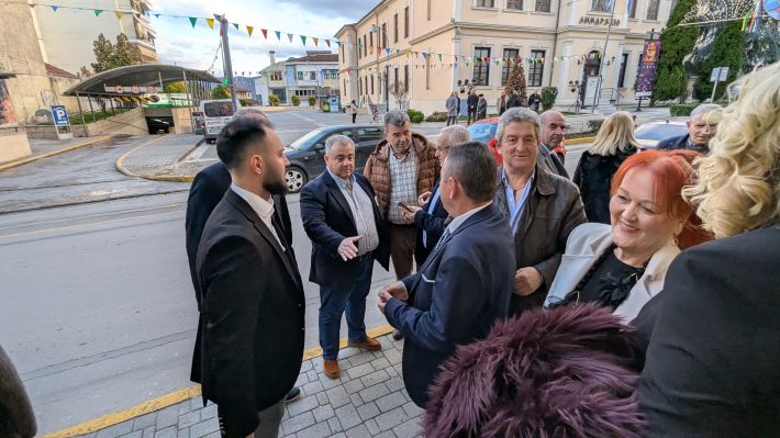 PXL_20260215_155147397